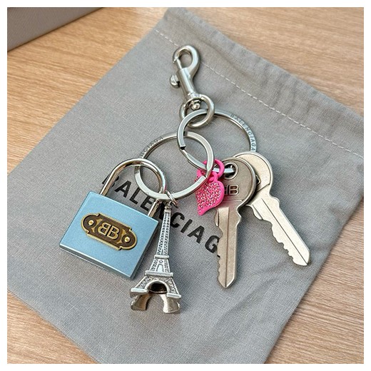 [홍콩명품.BALENCIAGA] 발렌시아가 26SS 로고 Rodeo 키홀더 키링, ET3323, NNT, 홍콩명품의류,구매대행,온라인명품