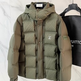 [홍콩명품.LOUIS VUITTON] 루이비통 26SS 로고 모노그램 후드 구스다운 패딩 자켓 (2컬러), BM24633, HH, 레플리카의류,미러급사이트