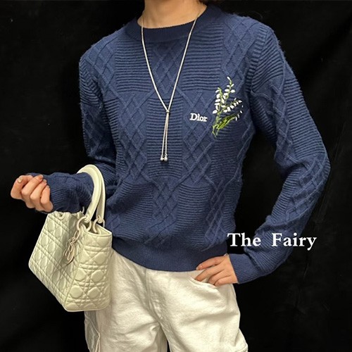[홍콩명품,Christian Dior] 디올 26SS 로고 자수 여성 니트 스웨터 (네이비), BM25049, TBG, 레플리카의류,미러급사이트