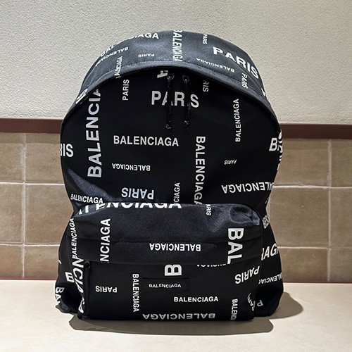 [홍콩명품.BALENCIAGA] 발렌시아가 26SS 로고 패턴 Explorer 백팩 (블랙), BGM5686, BUBU, 홍콩명품가방,명품쇼핑몰,크로스백,핸드백,구매대행