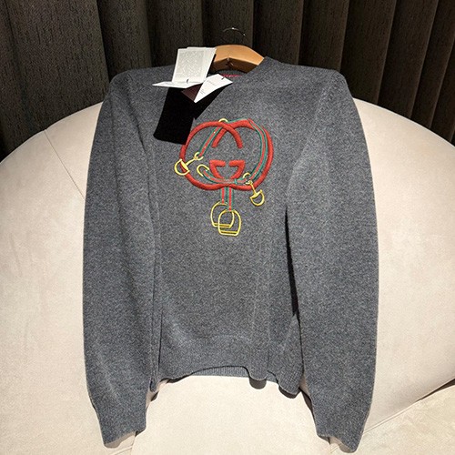 [홍콩명품.Gucci] 구찌 26SS 로고 여성 그래픽 자수 니트 스웨터 (그레이), BM25219, BR, 무료배송
