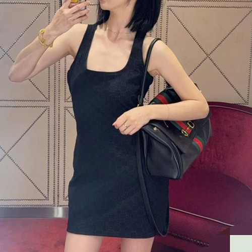 구찌 로고 여성 GG수프림 런닝 탑 원피스 (블랙) 26SS