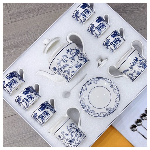 디올 로고 선물용 도자기 티포트 티컵 커피컵 세트 (15pcs 화이트-블루) 26SS
