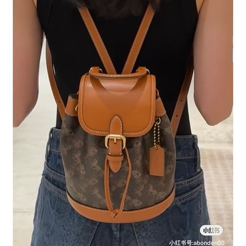 코치 로고 Harper 미니 백팩 (2컬러) 26SS