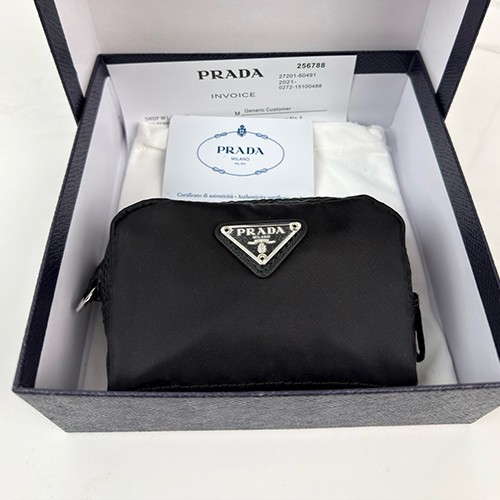프라다 삼각로고 나일론 파우치 1NA339 (블랙) 26SS