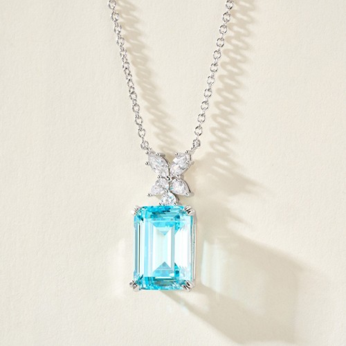 해리윈스턴 로고 Shades Of Blue 다이아 장식 목걸이 (실버) 26SS