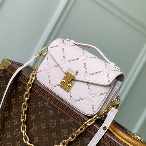 루이비통 Pochette Metis East-West 숄더백 M29488 26SS