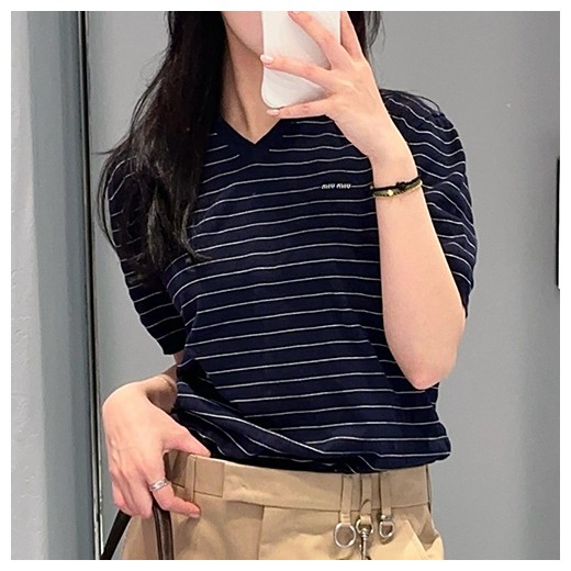 미우미우 여성 스트라이프 카라 폴로 반팔 티셔츠 26SS