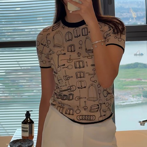 에르메스 여성 슬림핏 반팔 티셔츠 26SS